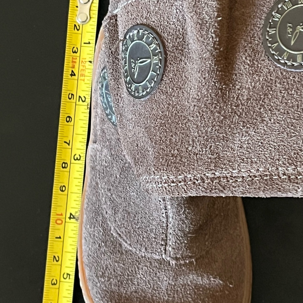 Livie & Luca Brown Suede Boots with Zipper and Button Details Size 6 Kids - Picture 6 of 8